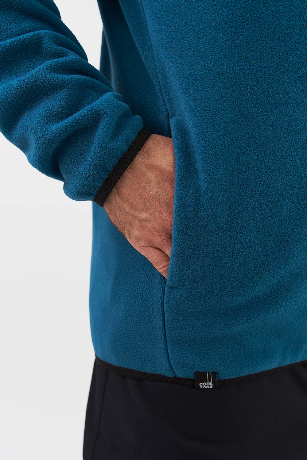 Джемпер на молнии